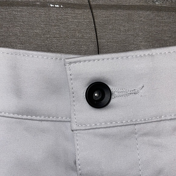 Golf style slacks from Nike. - Picture 7 of 8